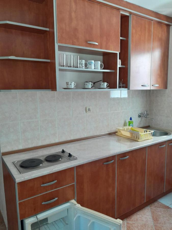 Apartmani In Будва Екстериор снимка