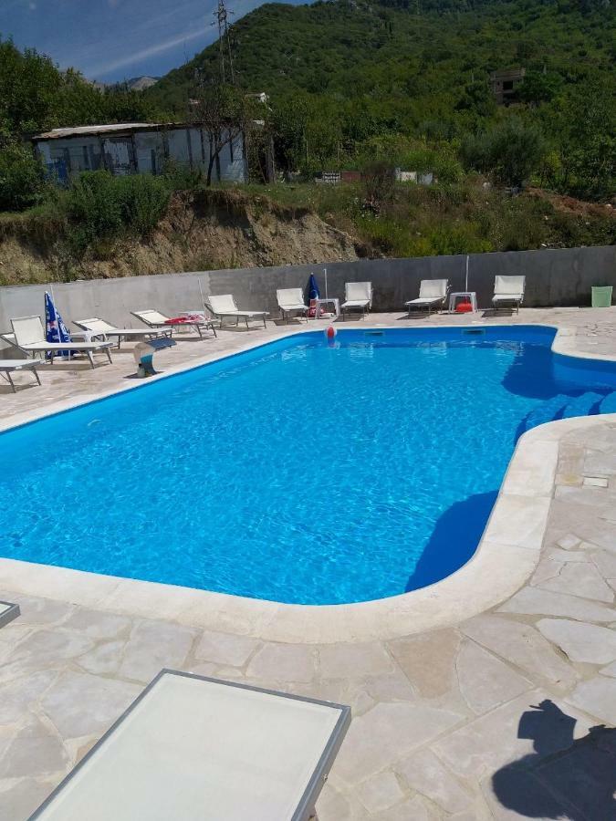 Apartmani In Будва Екстериор снимка